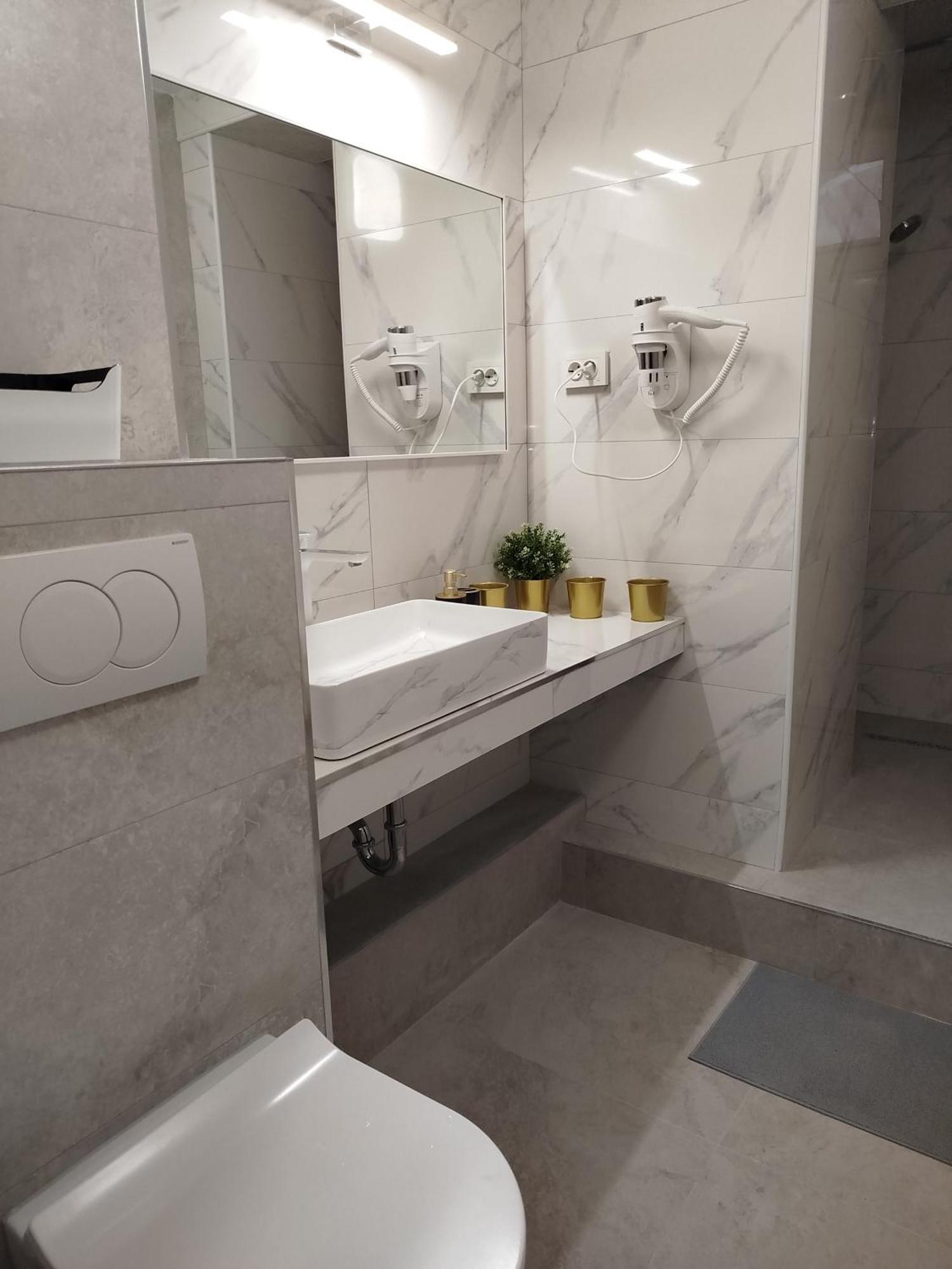 Apartman Iva Novalja Ngoại thất bức ảnh
