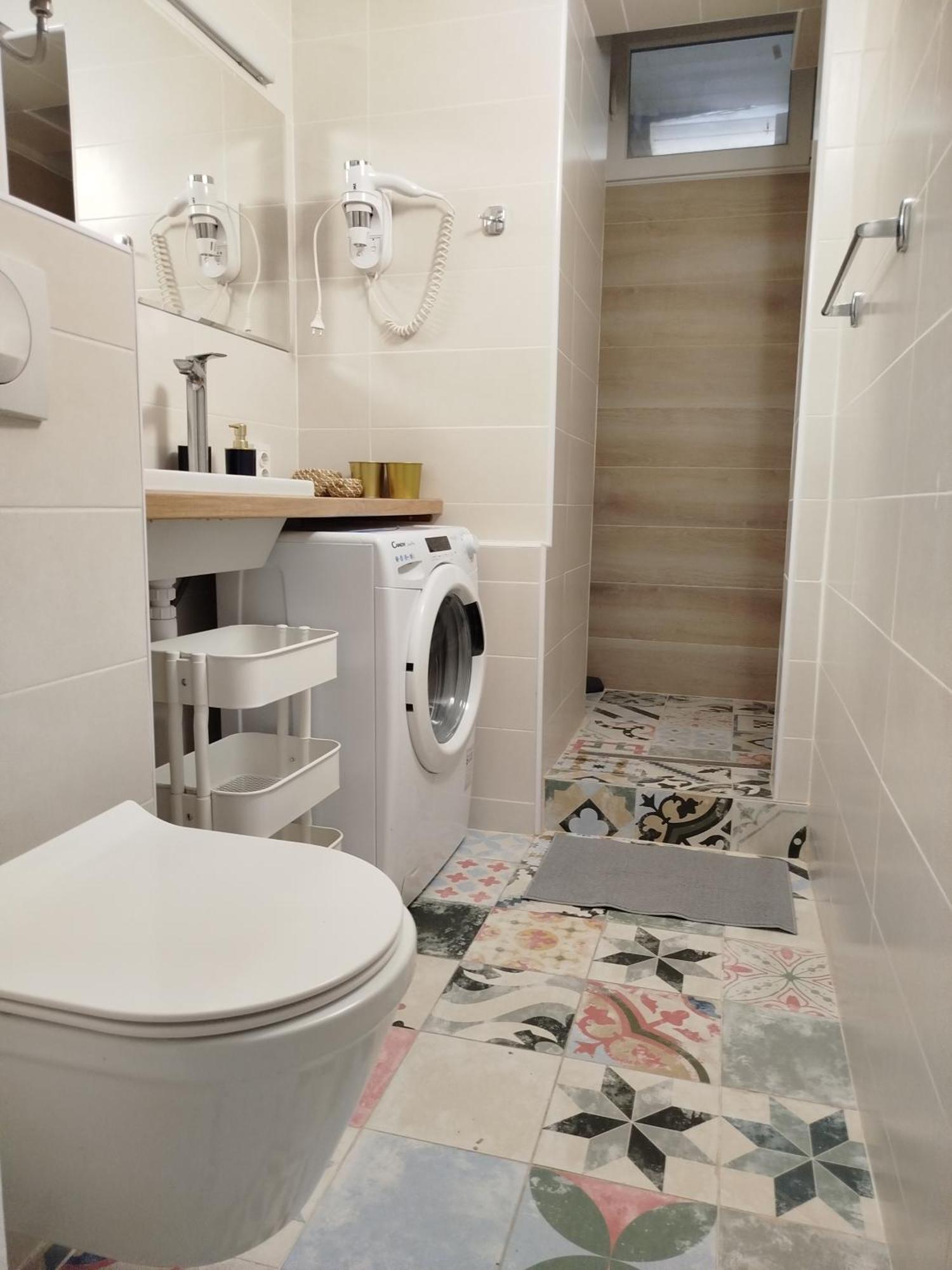 Apartman Iva Novalja Ngoại thất bức ảnh